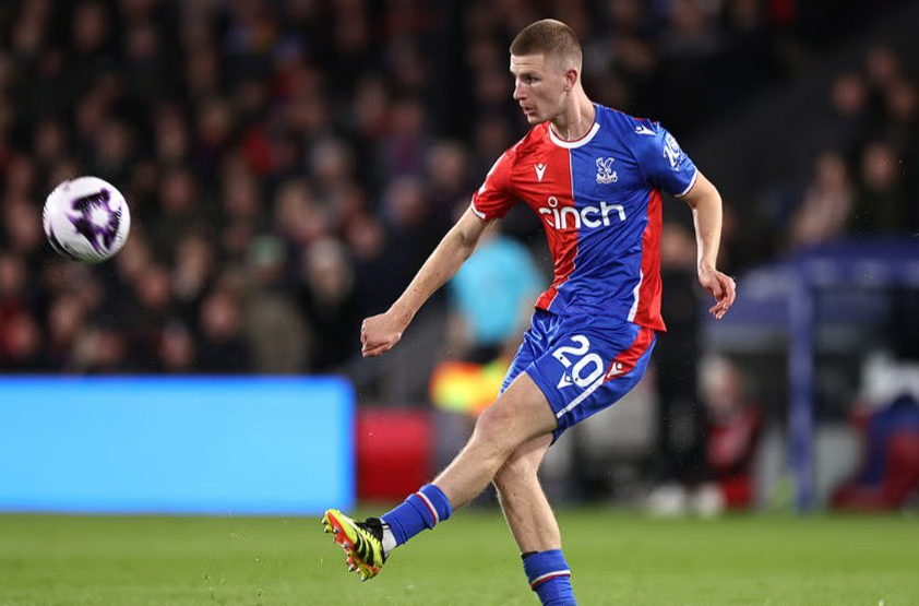 曼联中场困局：约克剖析亚当·沃顿与探寻解决之道